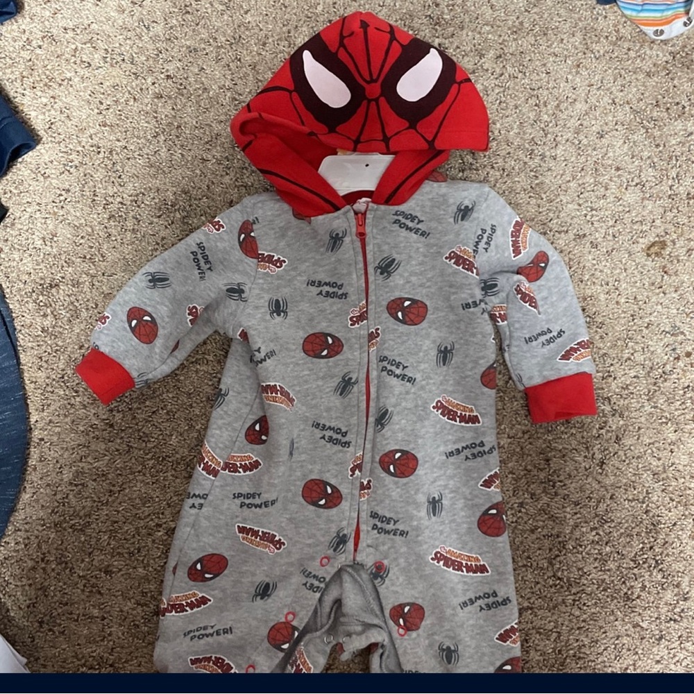 boys onesie size 3-6 months